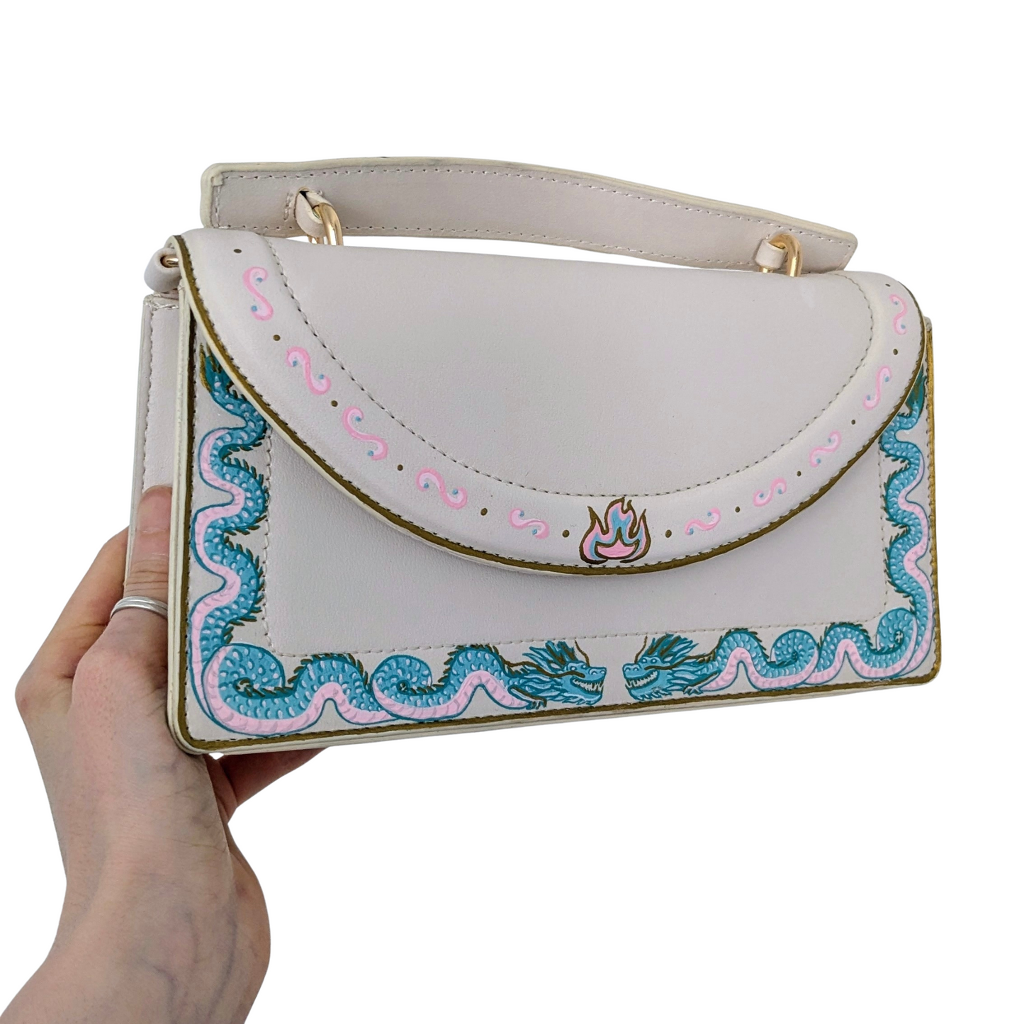 🐉 Sac crème peint à la main – Dragons & flammes Obb Odd